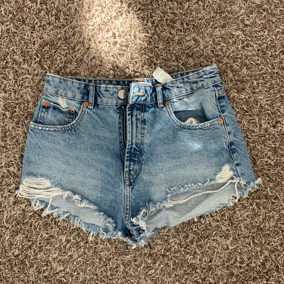 Zara jean shorts - Picture 1 of 2